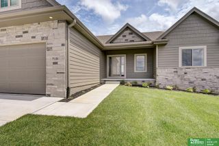 7131 N 172 Street, Bennington, NE 68007
