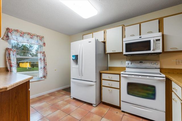 1054 W SAMMS AVENUE, Port Orange, FL 32129