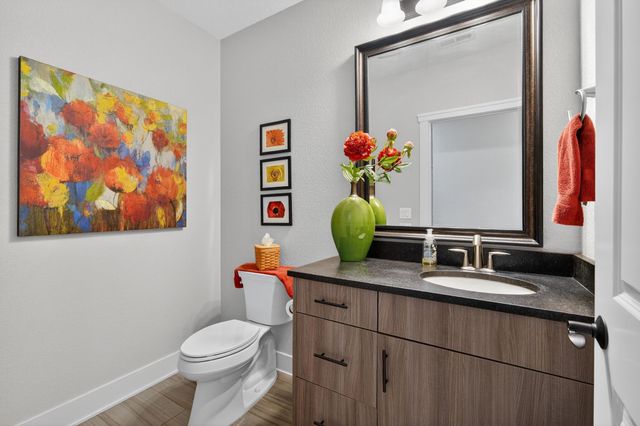 2357 Stonewood Court SW, Altoona, IA 50009