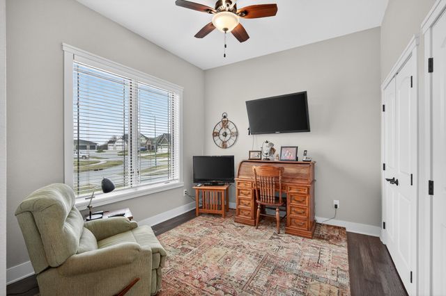 2357 Stonewood Court SW, Altoona, IA 50009