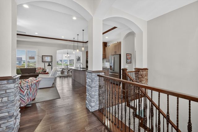 2357 Stonewood Court SW, Altoona, IA 50009