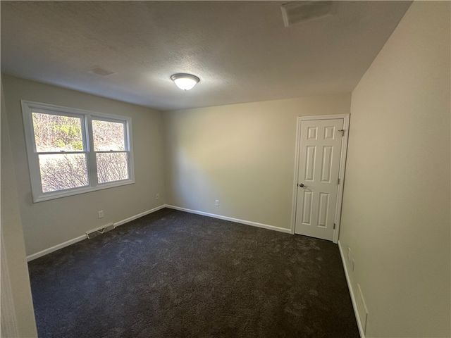 107 Fairway Landings Drive, Cecil, PA 15317