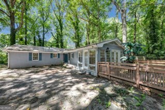 6764 Brookwood Circle, Jonesboro, GA 30236