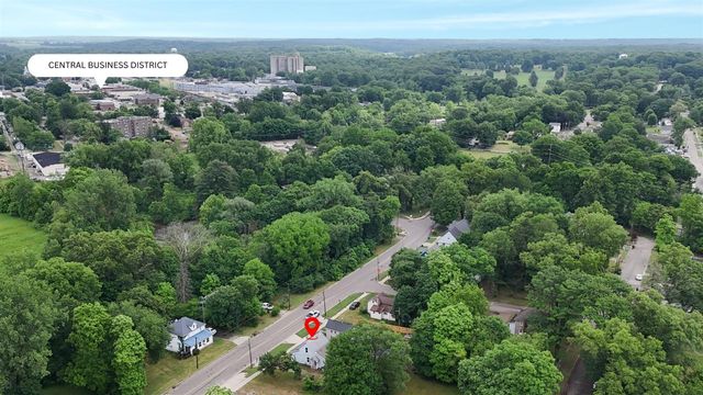 205 Pokagon Street, Dowagiac, MI 49047