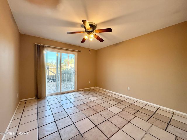 1884 W Record Street, Tucson, AZ 85705