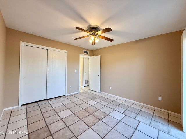 1884 W Record Street, Tucson, AZ 85705