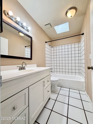 1884 W Record Street, Tucson, AZ 85705