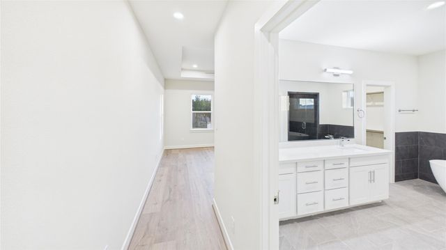 3911 Willowbend Point, Houston, TX 77025