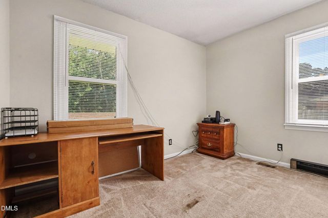 200 Paceville Road, Selma, NC 27576