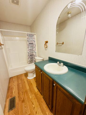 376 Red Top Rd, Indian Mound, TN 37079