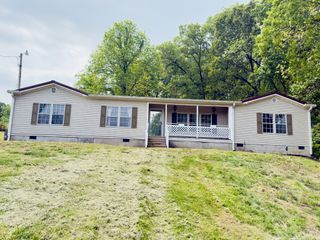 376 Red Top Rd, Indian Mound, TN 37079
