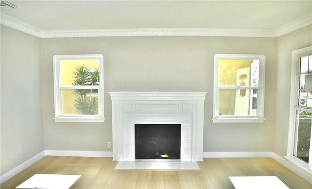 9106 S Gramercy Place, Los Angeles, CA 90047