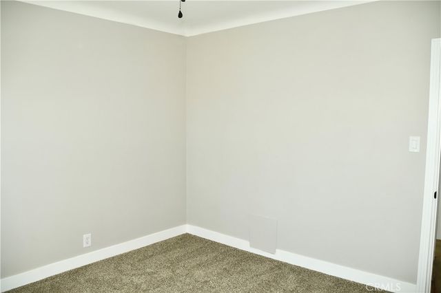 9106 S Gramercy Place, Los Angeles, CA 90047