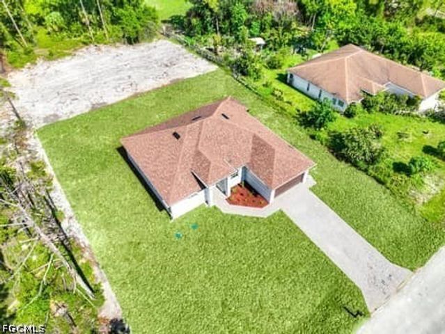 1511 Rush AVE, Lehigh Acres, FL 33972