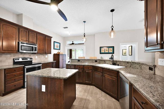 1333 S HIDEAWAY Drive, St. Johns, FL 32259