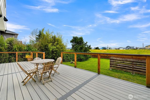 4393 Saltspring Drive, Ferndale, WA 98248