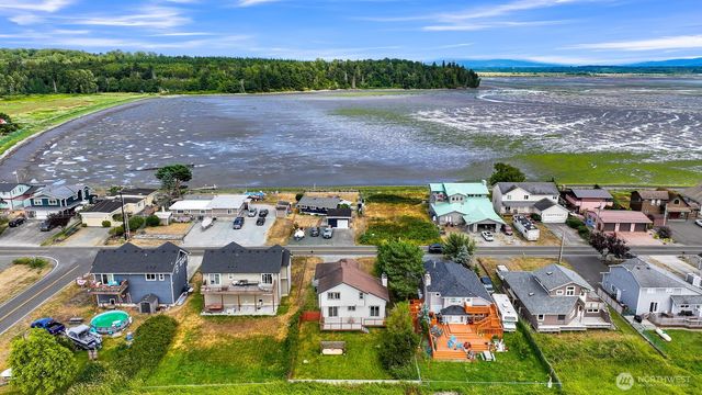 4393 Saltspring Drive, Ferndale, WA 98248