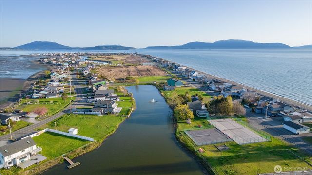 4393 Saltspring Drive, Ferndale, WA 98248