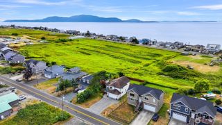 4393 Saltspring Drive, Ferndale, WA 98248