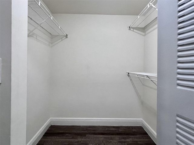 19455 NE 10 Avenue 4-116, North Miami Beach, FL 33179