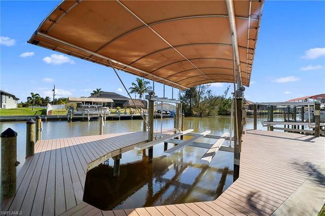 2341 NW 36th PL, Cape Coral, FL 33993