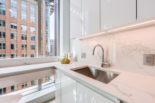 135 Seaport Blvd 530, Boston, MA 02210