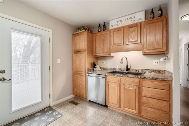 7129 Peach Tree Lane, Georgetown, IN 47122