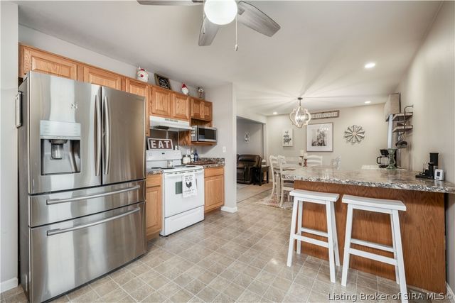 7129 Peach Tree Lane, Georgetown, IN 47122