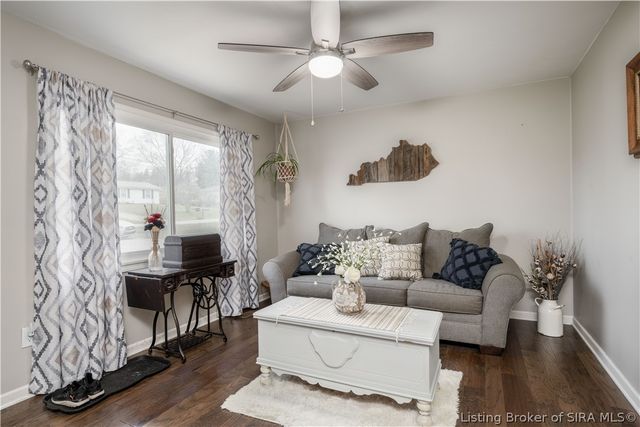 7129 Peach Tree Lane, Georgetown, IN 47122