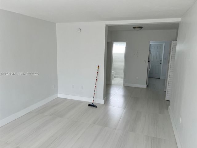 944 Meridian Ave 10, Miami Beach, FL 33139