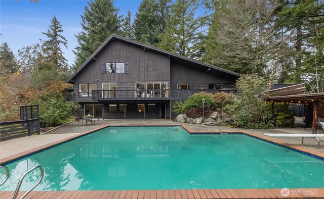 16521 NE 1st Place, Bellevue, WA 98008