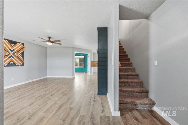 16023 N Saint Helens Dr, Nampa, ID 83651