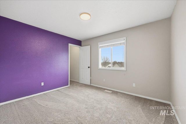 16023 N Saint Helens Dr, Nampa, ID 83651