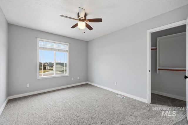 16023 N Saint Helens Dr, Nampa, ID 83651