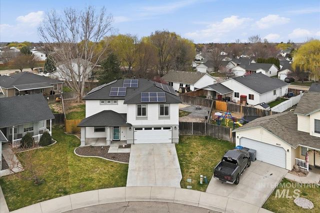 16023 N Saint Helens Dr, Nampa, ID 83651