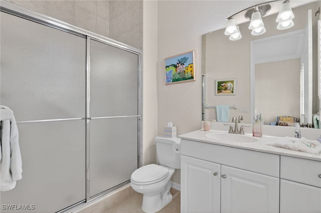 1867 Seville BLVD 422, Naples, FL 34109