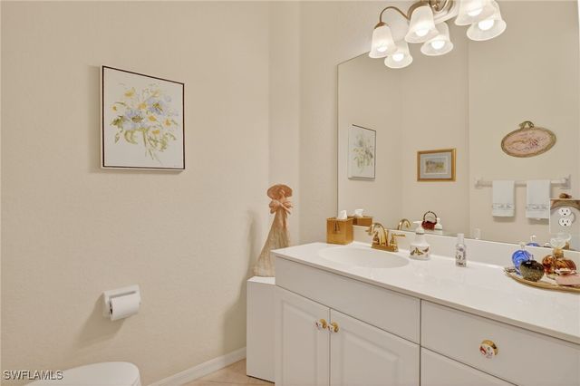 1867 Seville BLVD 422, Naples, FL 34109