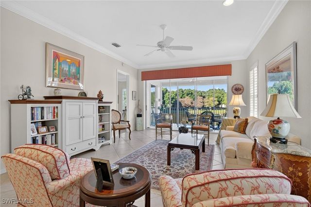 1867 Seville BLVD 422, Naples, FL 34109