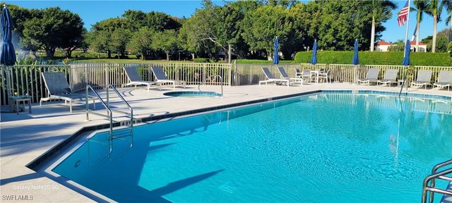 1867 Seville BLVD 422, Naples, FL 34109