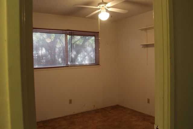 7326 Salazar Dr, North Highlands, CA 95660