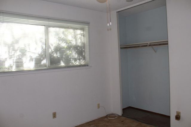 7326 Salazar Dr, North Highlands, CA 95660