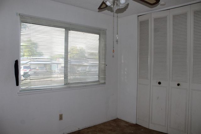 7326 Salazar Dr, North Highlands, CA 95660