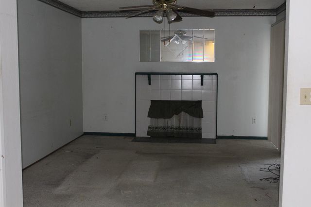 7326 Salazar Dr, North Highlands, CA 95660