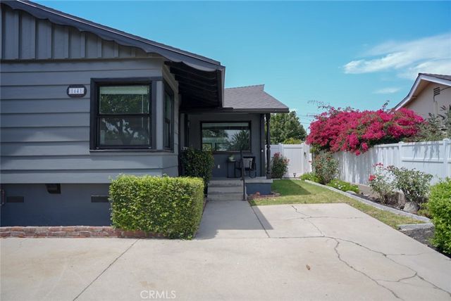 1641 W El Portal Dr, La Habra, CA 90631