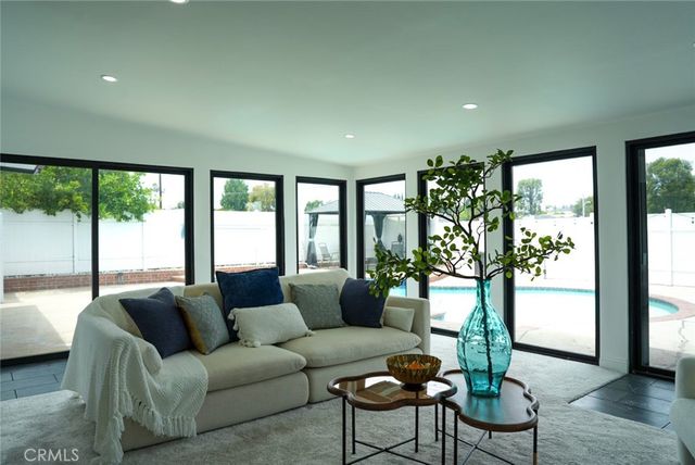 1641 W El Portal Dr, La Habra, CA 90631