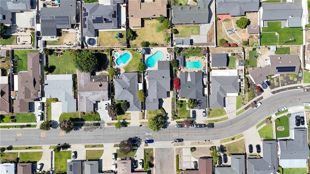1641 W El Portal Dr, La Habra, CA 90631