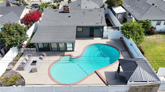 1641 W El Portal Dr, La Habra, CA 90631
