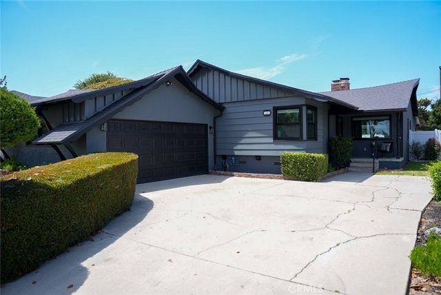 1641 W El Portal Dr, La Habra, CA 90631