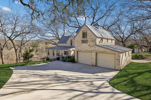 2730 Ponderosa DR, New Braunfels, TX 78132
