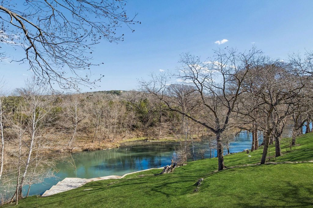 2730 Ponderosa DR, New Braunfels, TX 78132